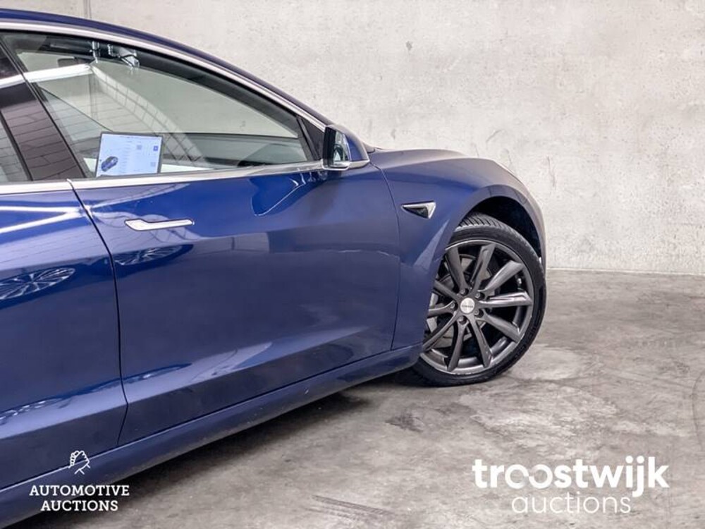 Tesla Model 3 LONG RANGE Dual Motor AWD 351pk 2019 -Orig. NL-, ZL-048-B