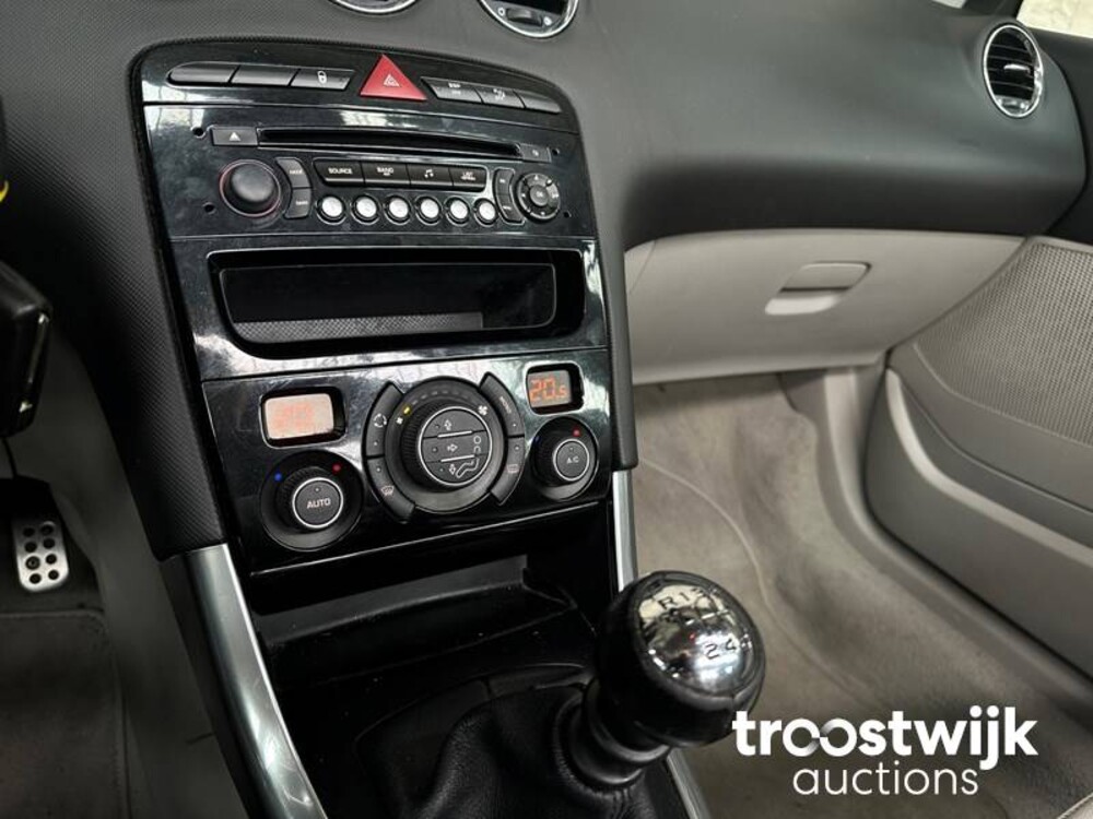 Peugeot 308 CC 1.6 THP Sport Pack 156hp 2012, SJ-725-G