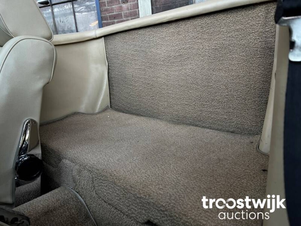 Mercedes-Benz 450SL Roadster 218pk 1977 SL-Klasse, 30-YD-72