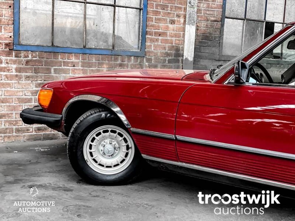 Mercedes-Benz 450SL Roadster 218pk 1977 SL-Klasse, 30-YD-72