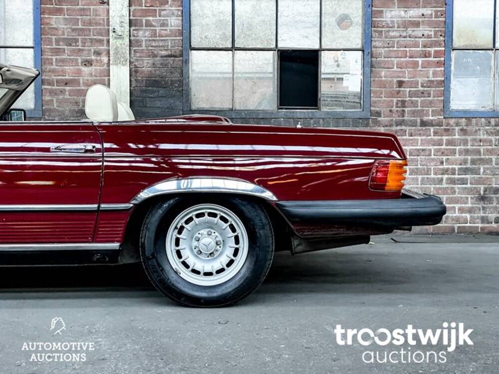 Mercedes-Benz 450SL Roadster 218pk 1977 SL-Klasse, 30-YD-72