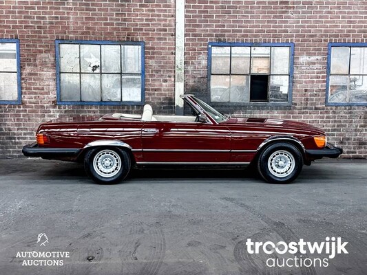 Mercedes-Benz 450SL Roadster 218hp 1977 SL-Class, 30-YD-72