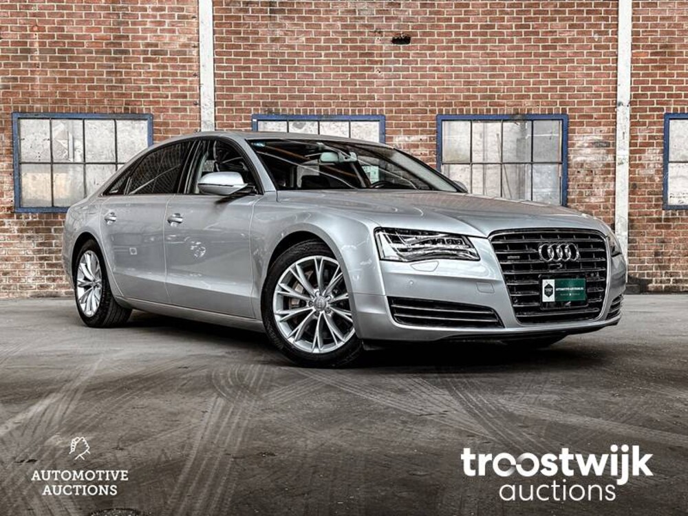 Audi A8 Lang 4.0 TFSI V8 435PS 2013