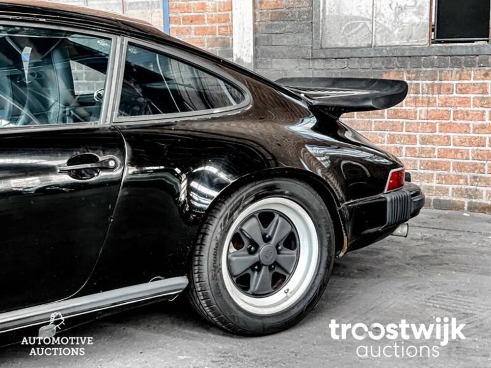 Porsche 911 3.2 1985 -Youngtimer-