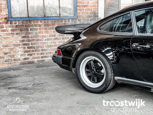 Porsche 911 3.2 1985 -Youngtimer-