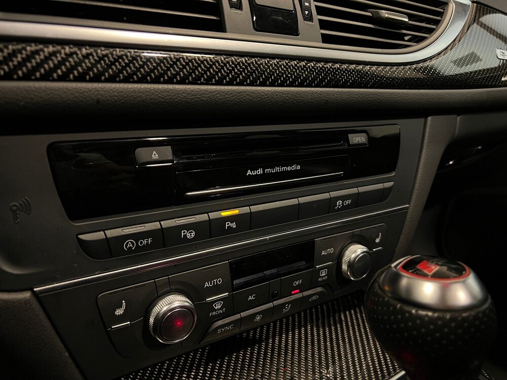 Audi RS6 4.0 TFSI V8 Quattro -MILLTEK- 560PS 2013 -CARBON-, 2-SKH-19