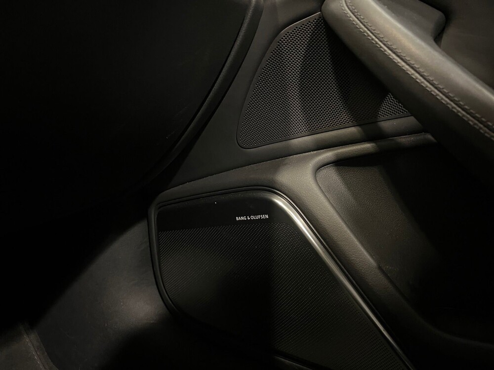 Audi RS6 4.0 TFSI V8 Quattro -MILLTEK- 560PS 2013 -CARBON-, 2-SKH-19