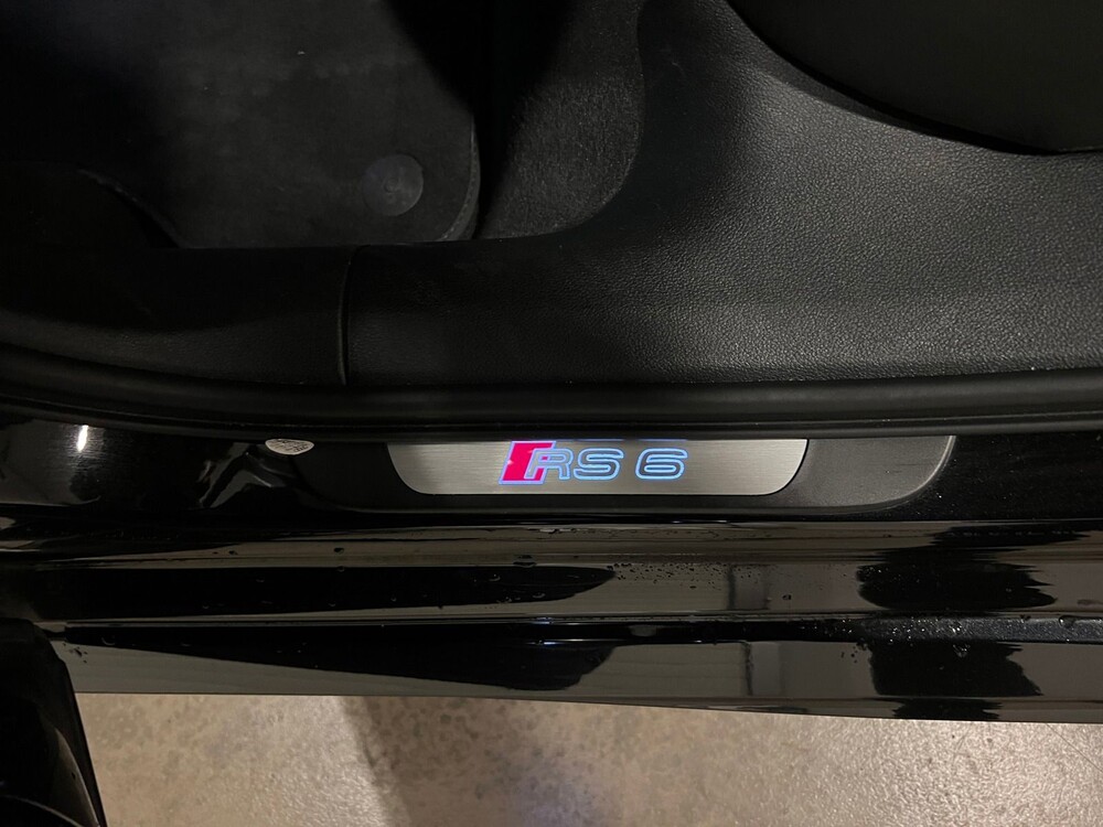 Audi RS6 4.0 TFSI V8 Quattro -MILLTEK- 560PS 2013 -CARBON-, 2-SKH-19