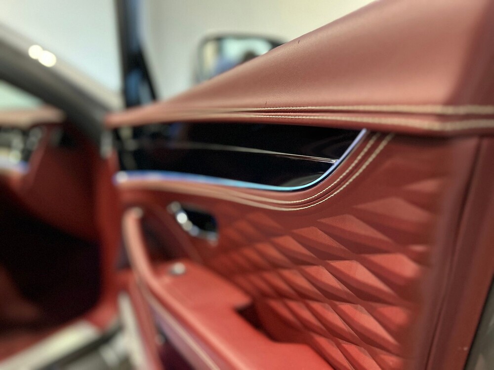 Bentley Flying Spur 6.0 W12 S Erstausgabe 635PS 2020 -Orig. NL-