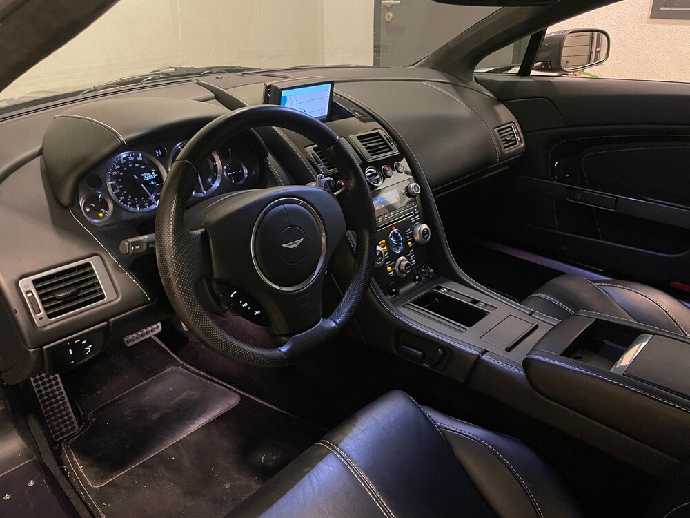 Aston Martin V8 Vantage 4.7 Sportshift 426PS 2009, 49-PRF-6