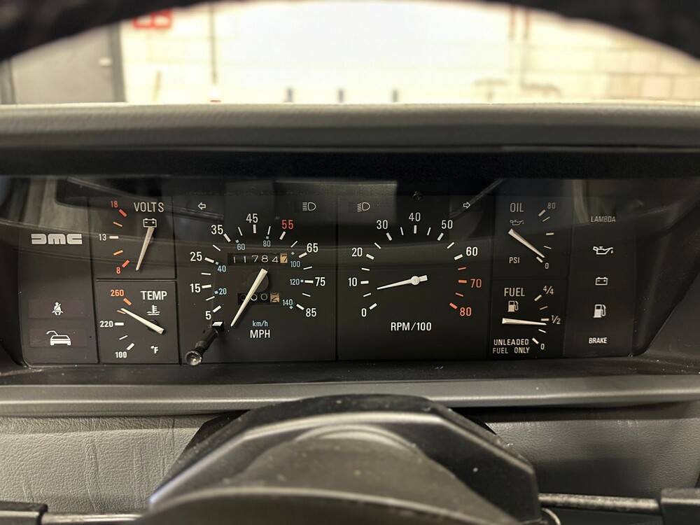 DeLorean DMC-12 2.8 V6 130PS 1981