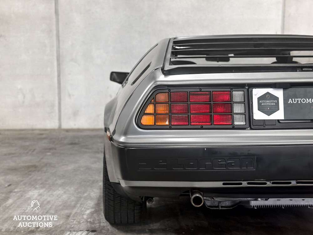 DeLorean DMC-12 2.8 V6 130PS 1981