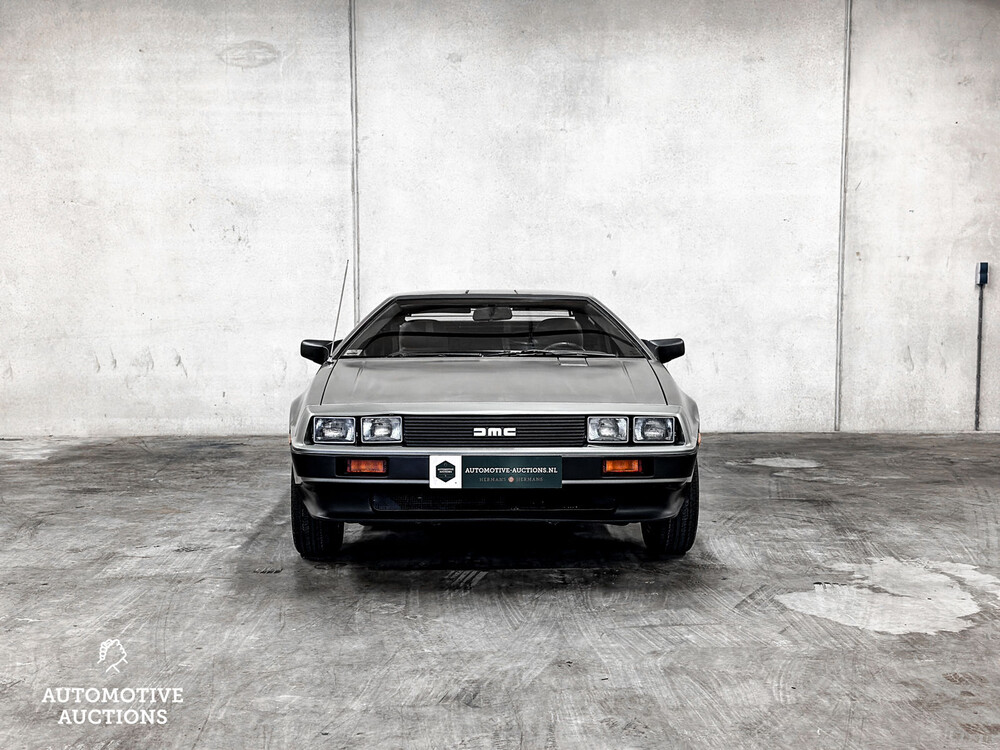 DeLorean DMC-12 2.8 V6 130PS 1981