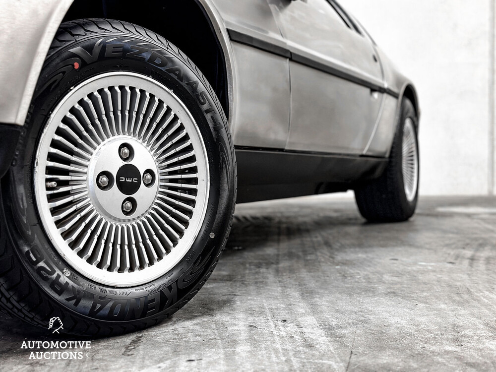 DeLorean DMC-12 2.8 V6 130PS 1981