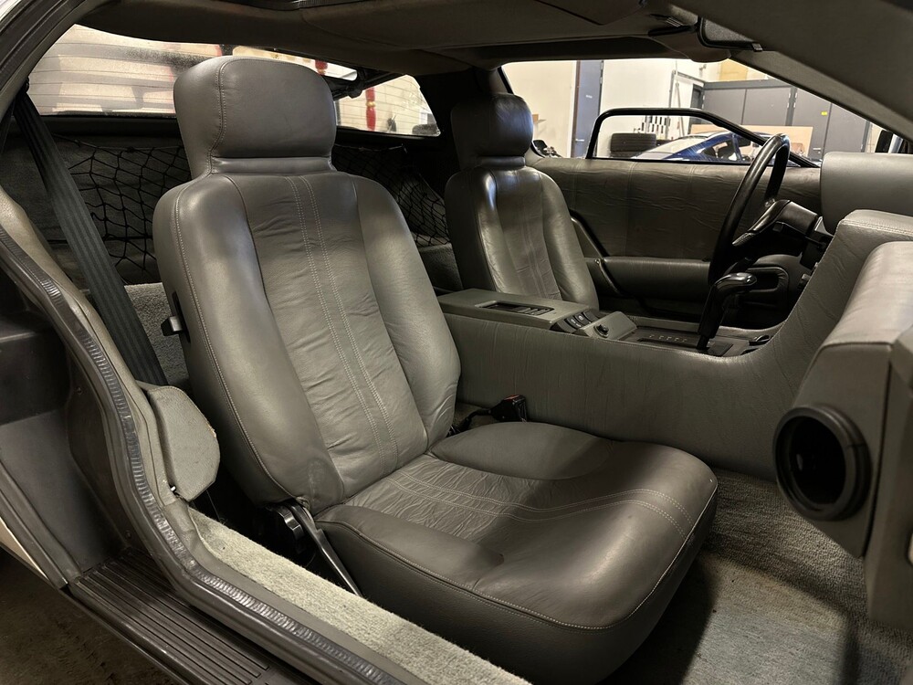 DeLorean DMC-12 2.8 V6 130PS 1981