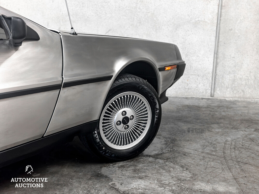 DeLorean DMC-12 2.8 V6 130PS 1981