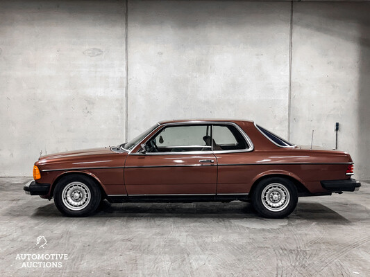 Mercedes-Benz 300CD C123 80hp 1979, 18-ZB-PX