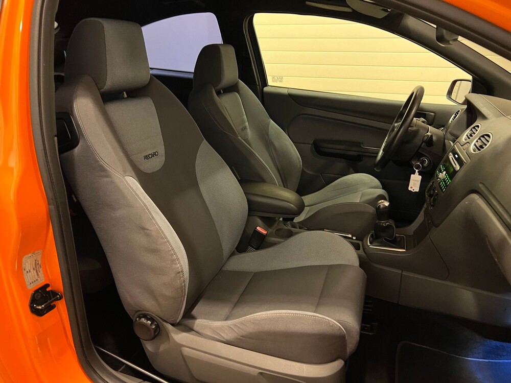 Ford Focus ST 2.5 Stage 2 Downpipe 226PS 2006, KJ-472-L