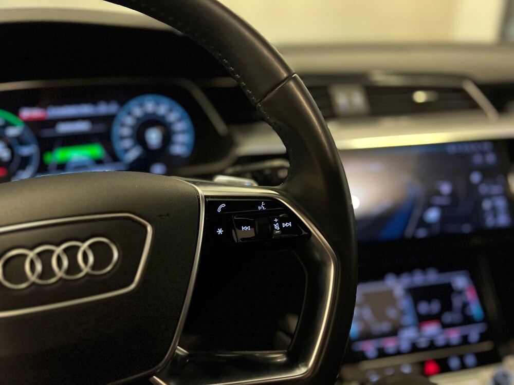 Audi E-Tron 55 Quattro Advanced Pro Line 95 kWh 360PS 2019, G-174-FF