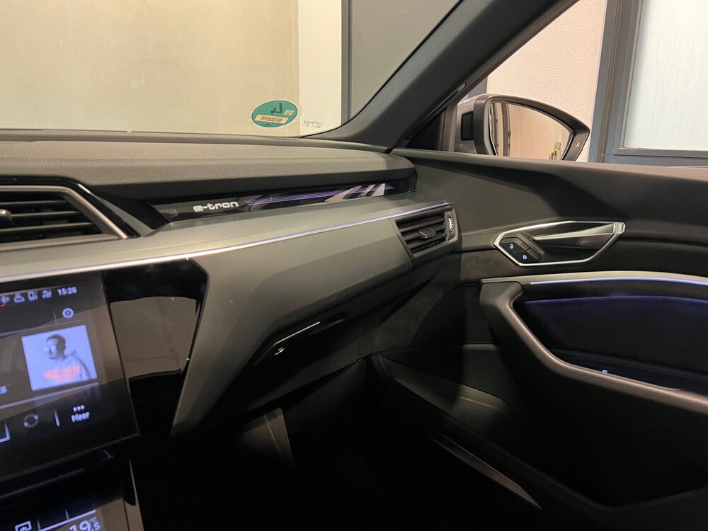 Audi E-Tron 55 Quattro Advanced Pro Line 95 kWh 360PS 2019, G-174-FF