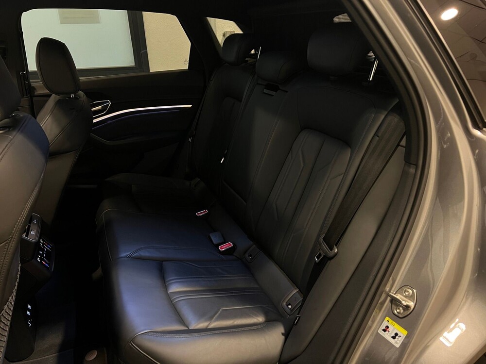 Audi E-Tron 55 Quattro Advanced Pro Line 95 kWh 360PS 2019, G-174-FF