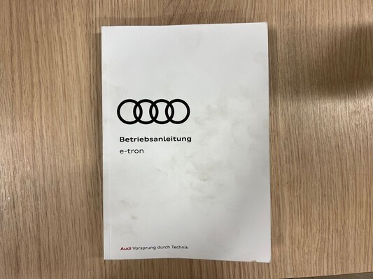 Audi E-Tron 55 Quattro Advanced Pro Line 95 kWh 360hp 2019, G-174-FF