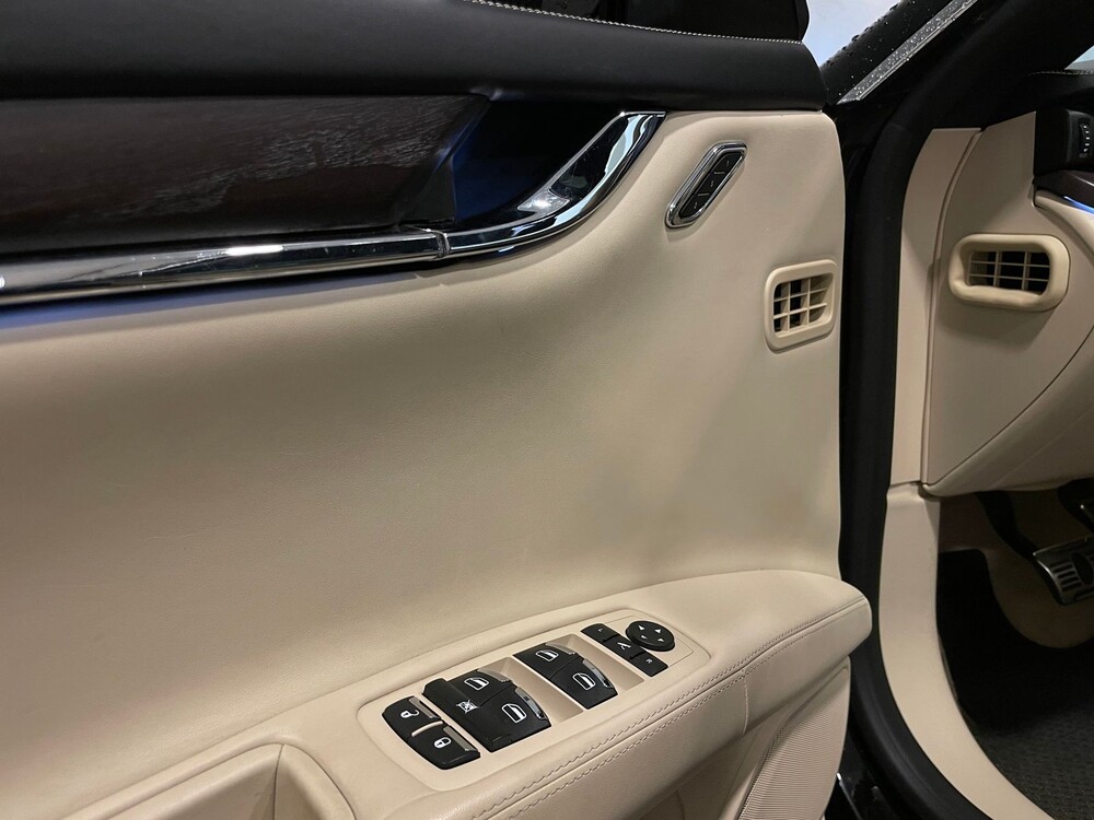 Maserati Quattroporte GranLusso 3.0 D NEUES MODELL 275PS 2017, H-942-XN