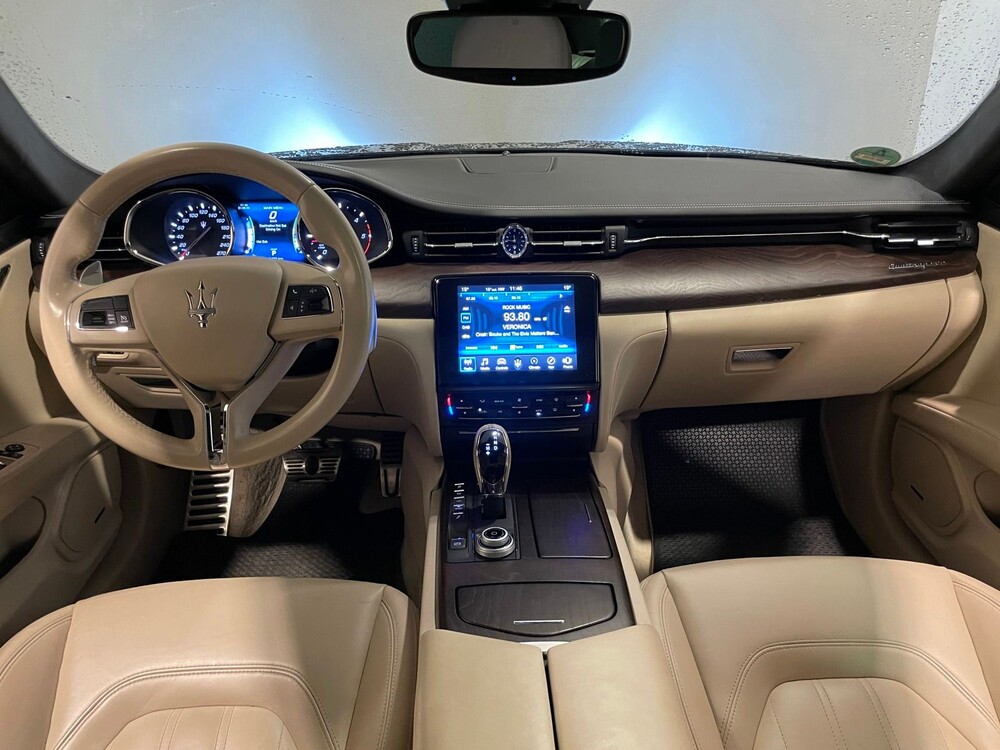 Maserati Quattroporte GranLusso 3.0 D NEUES MODELL 275PS 2017, H-942-XN