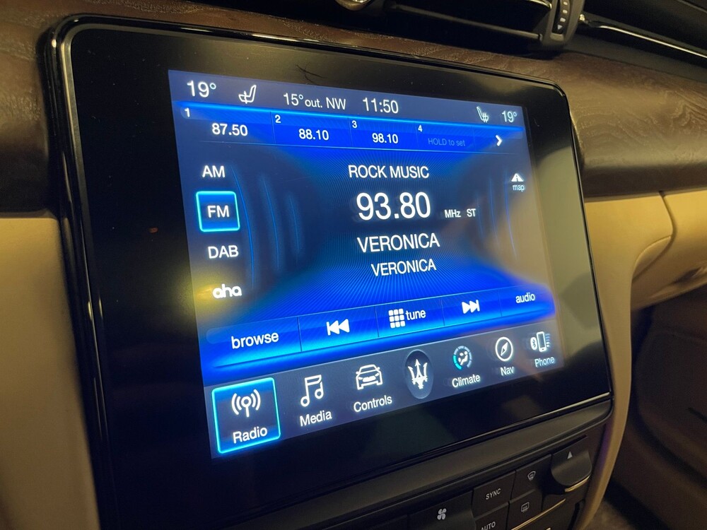 Maserati Quattroporte GranLusso 3.0 D NEUES MODELL 275PS 2017, H-942-XN