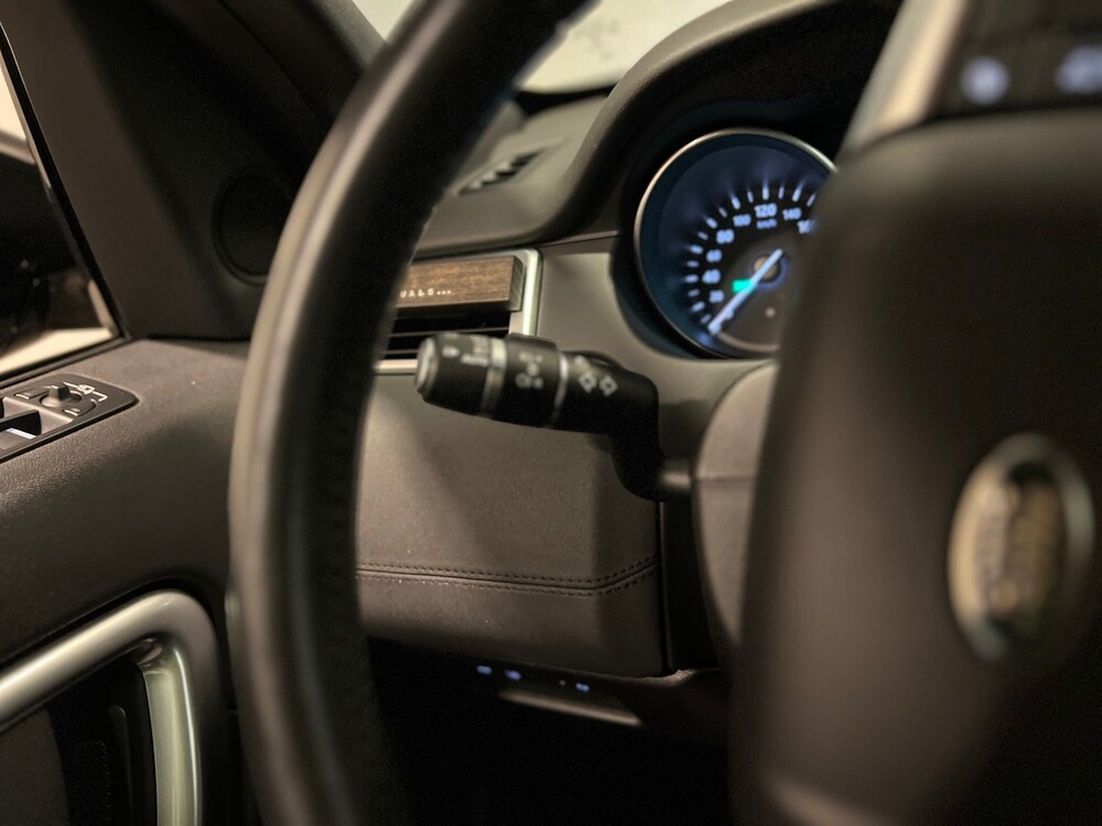 Land Rover Discovery Sport TD4 HSE 4WD 150PS 2017 -Orig. NL-, ND-894-V