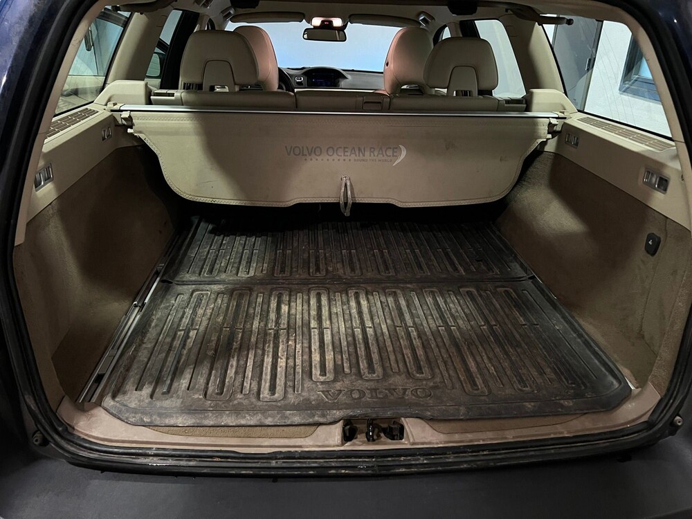 Volvo XC70 D5 Ocean Race 215PS 2011 -Orig. NL-, 87-SHD-3