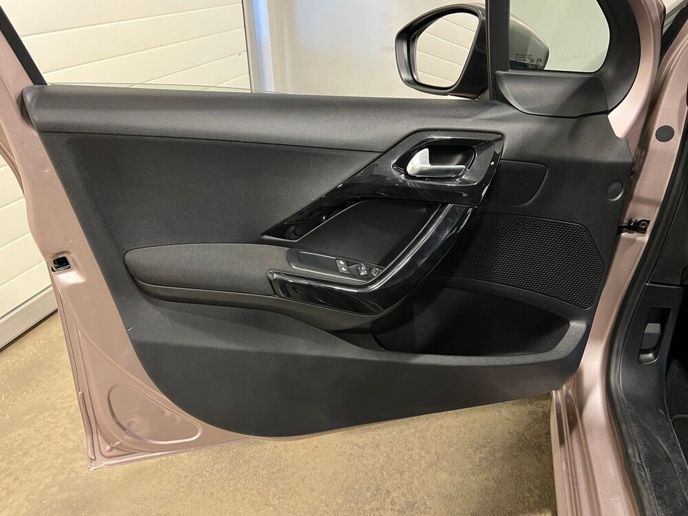 Peugeot 208 VTi Envy 82PS 2013 -Orig. NL-, 22-ZPT-8