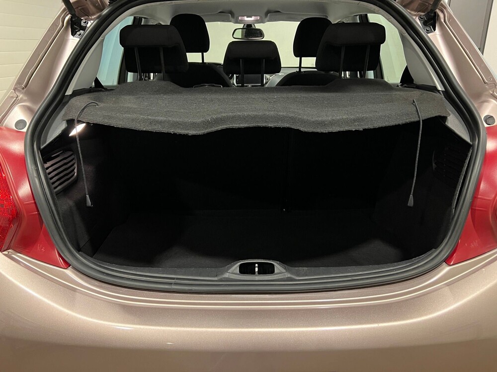 Peugeot 208 VTi Envy 82PS 2013 -Orig. NL-, 22-ZPT-8