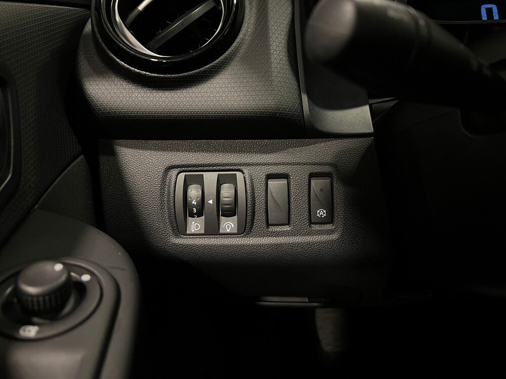 Renault Clio Kombi TCe Dynamique 90PS 2016 -Orig. NL-, JN-484-L