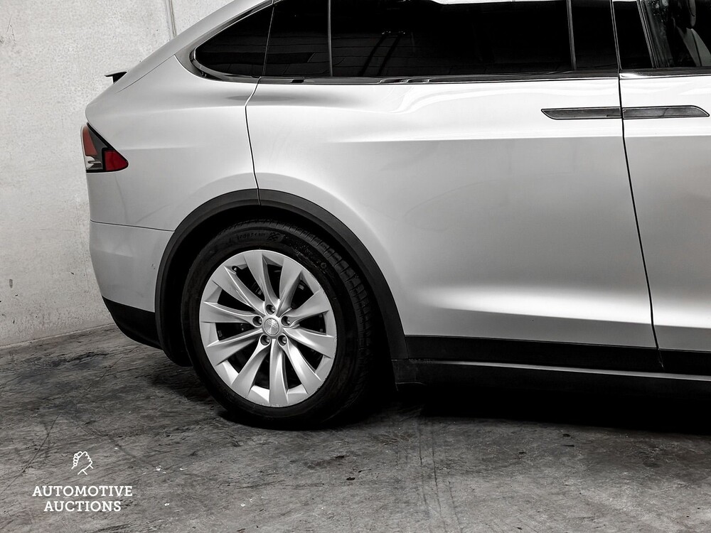Tesla Model X 100D 6-seater 417hp 2017 -Orig. NL-, PT-892-R