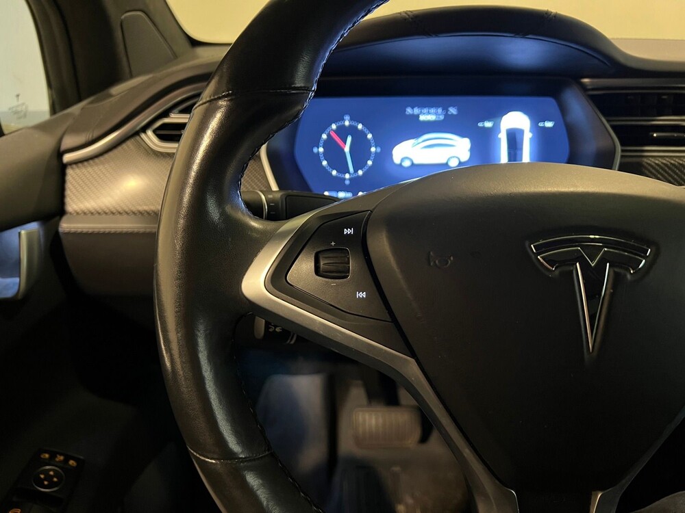 Tesla Model X 100D 6-seater 417hp 2017 -Orig. NL-, PT-892-R