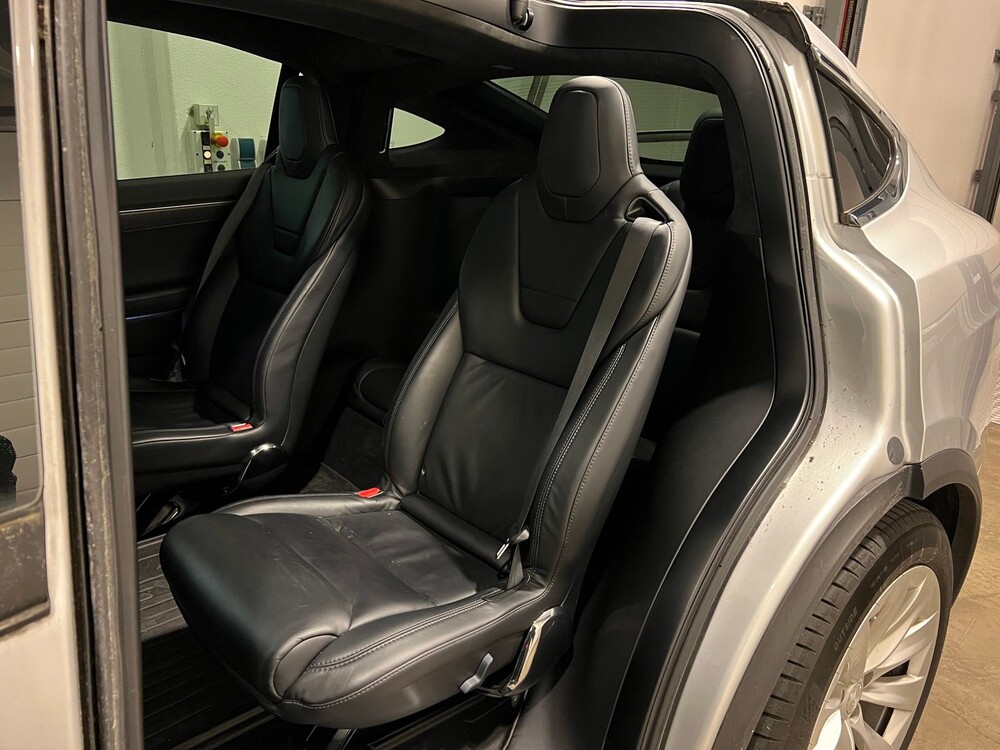 Tesla Model X 100D 6-seater 417hp 2017 -Orig. NL-, PT-892-R