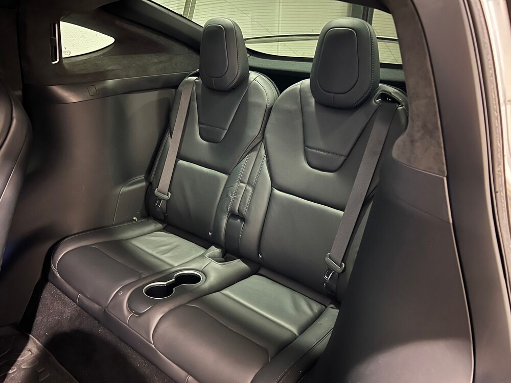 Tesla Model X 100D 6-seater 417hp 2017 -Orig. NL-, PT-892-R