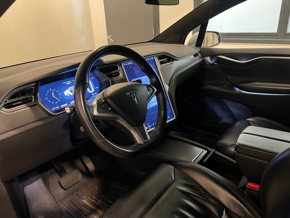 Tesla Model X 100D 6-seater 417hp 2017 -Orig. NL-, PT-892-R