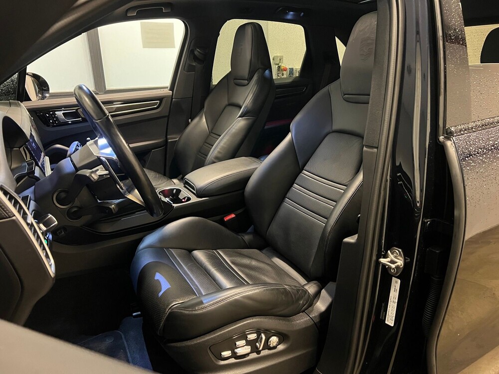 Porsche Cayenne E-Hybrid 3.0 V6 Sport-Chrono 462PS 2018 -Orig. NL-, TD-052-B