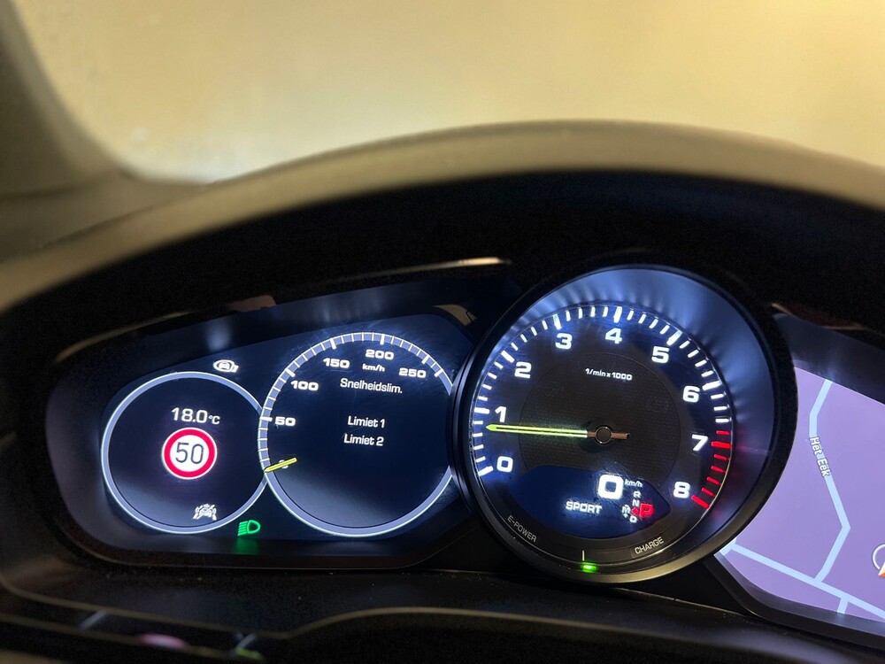 Porsche Cayenne E-Hybrid 3.0 V6 Sport-Chrono 462PS 2018 -Orig. NL-, TD-052-B