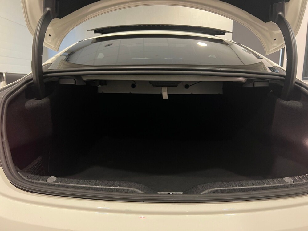 Mercedes-Benz C200 AMG Premium 184PS 2018, ZT-366-V