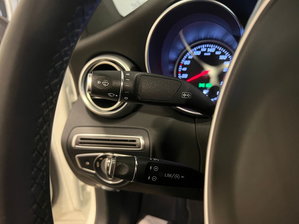 Mercedes-Benz C200 AMG Premium 184PS 2018, ZT-366-V