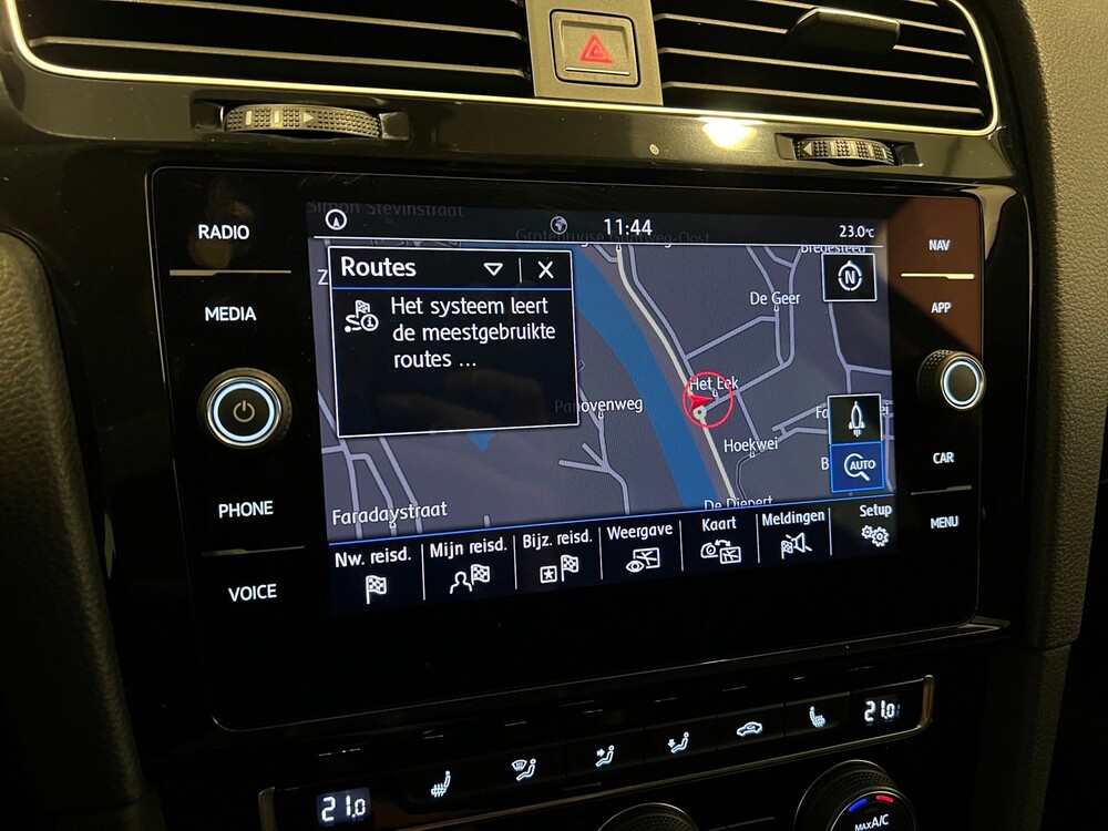 Volkswagen Golf Variant 1.4 TSI Highline Business R 150PS 2018, SP-298-B