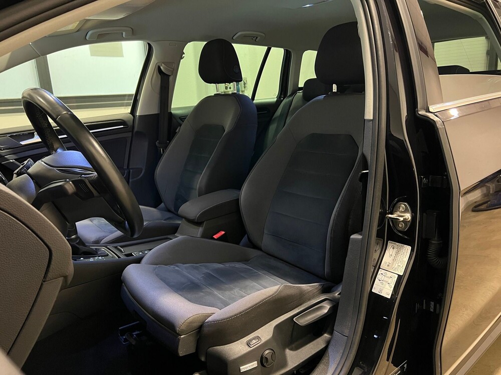 Volkswagen Golf Variant 1.4 TSI Highline Business R 150PS 2018, SP-298-B