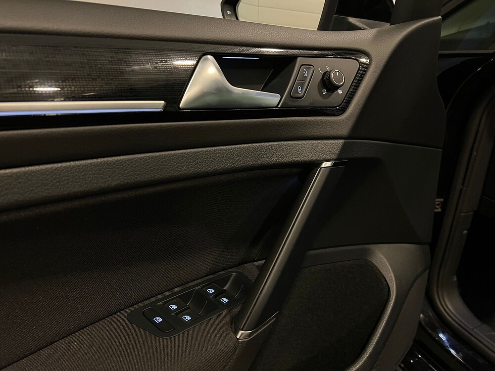 Volkswagen Golf Variant 1.4 TSI Highline Business R 150PS 2018, SP-298-B