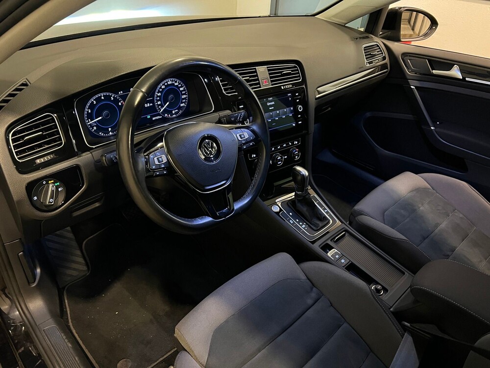 Volkswagen Golf Variant 1.4 TSI Highline Business R 150PS 2018, SP-298-B