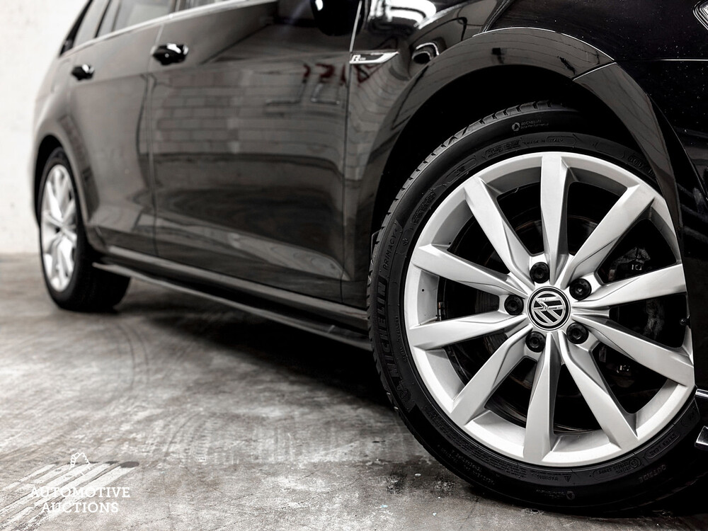 Volkswagen Golf Variant 1.4 TSI Highline Business R 150PS 2018, SP-298-B