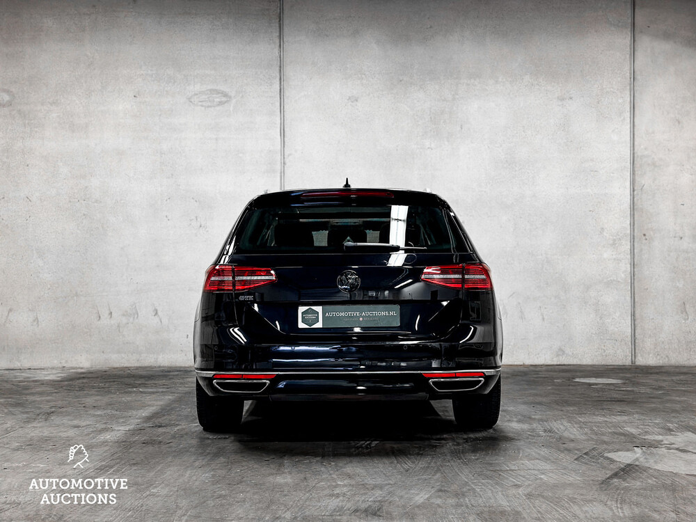 Volkswagen Passat Variant GTE 1.4 TSI Highline 218PS 2016, XG-966-V