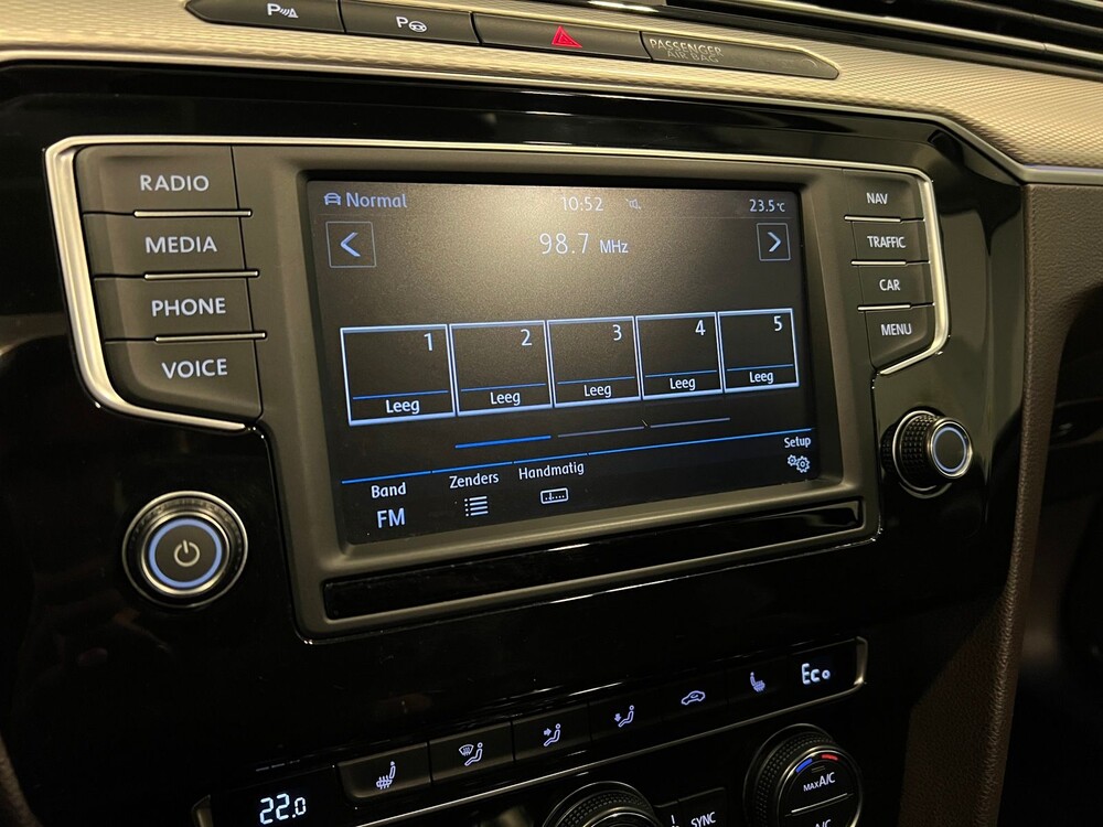 Volkswagen Passat Variant GTE 1.4 TSI Highline 218PS 2016, XG-966-V